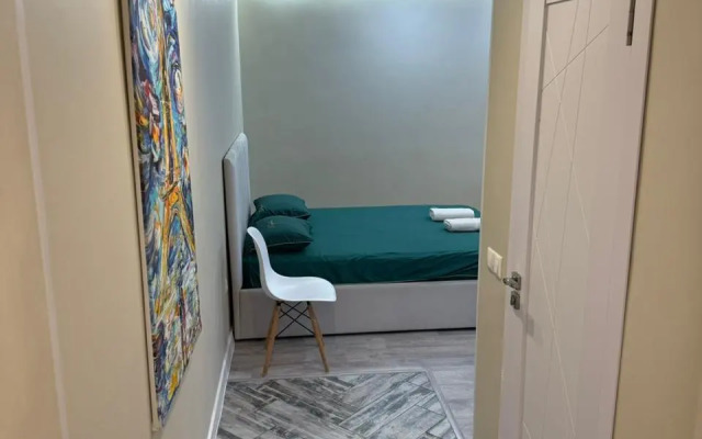 Апартаменты Карла Маркса 78, кв 34