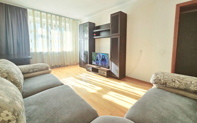 Dvukhkomnatnaya Po Ulitse Gladkova Flat