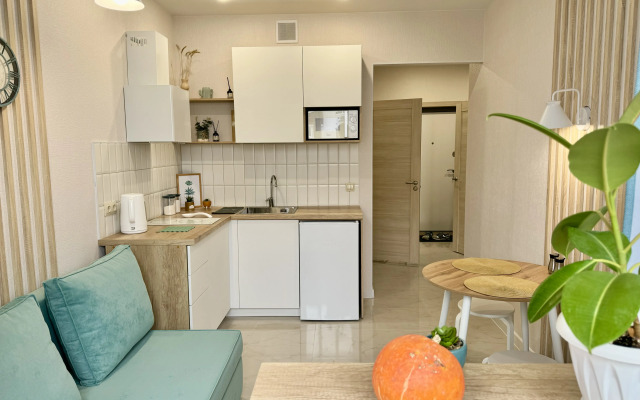 Na Naberezhnoy Ablukova 18 Flat