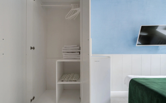 Квартира New Horizon Есения традиционный петербургский интерьер у канала Грибоедова