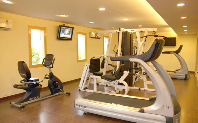 Gokulam Park Sabari OMR Hotel