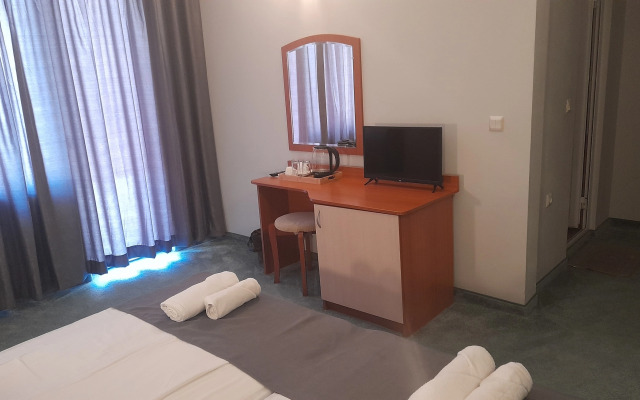 Отель Saga Ravda