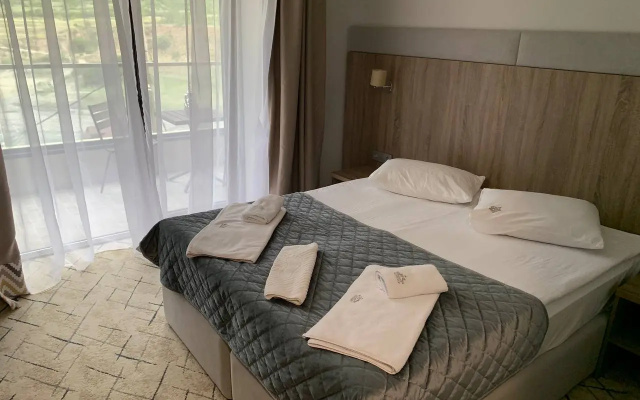 Номер Comfort с балконом и с красивым видом из окна — фото 4