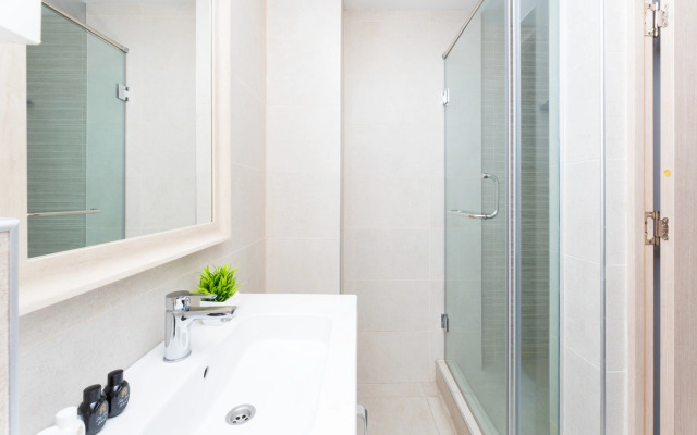 Апартаменты on Koghbatsi Street 16-93