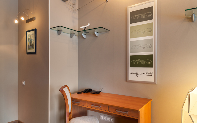 Апартаменты у Дворцовой площади на Невском 11