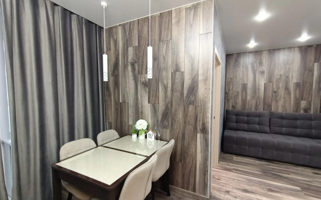 Na Ulitse Vzlyotnaya 11/1 Flat