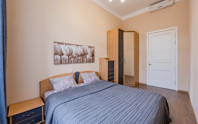 Апартаменты SpbStay на Невском проспекте 66