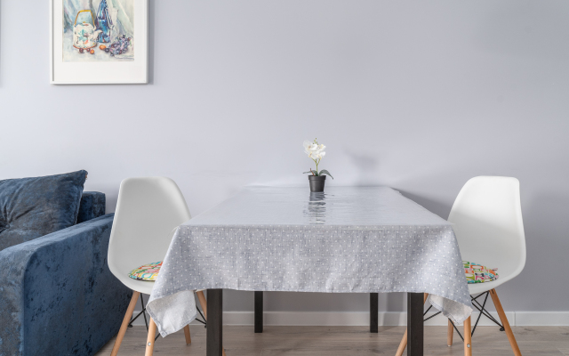 Apartamenty Uluchshennye Tut Zhivut Park i Stadion