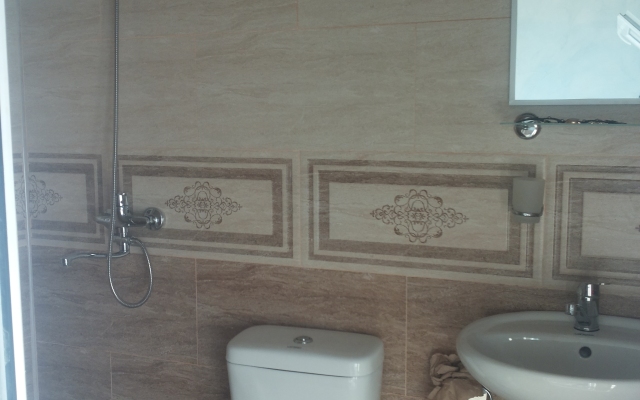 Achi Guest House