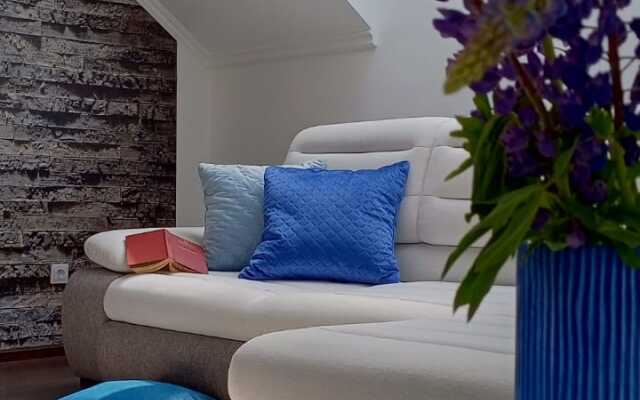 Квартира SEA Apartments