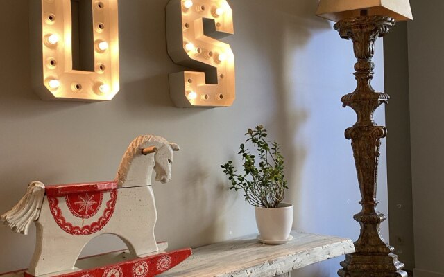 Квартира по Мотивам белых ночей