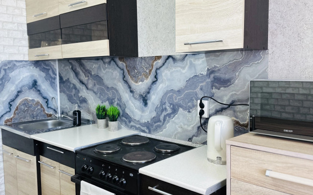 V novom dome S Vidom Na Karyer Flat