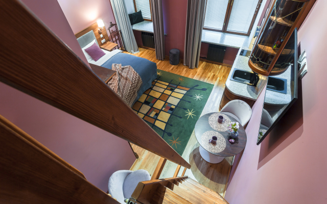 OM Apartments