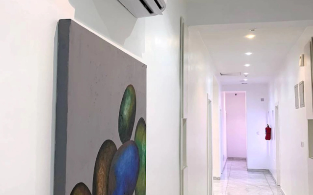 Отель De Manchy Suites