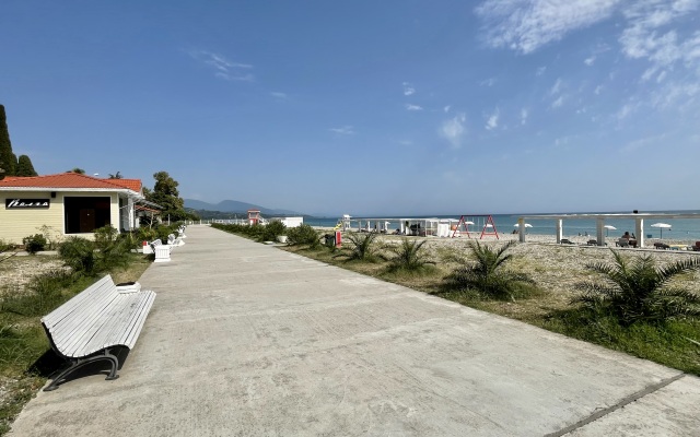 Rozalin Guest House