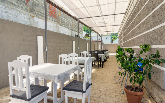 Babushka Kambala Guest House