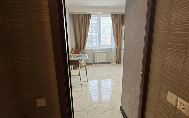 Khant 1 Apartments
