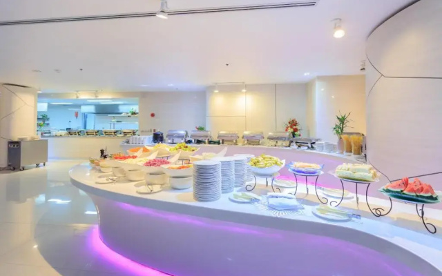 The Pattaya Discovery Beach Hotel Pattaya