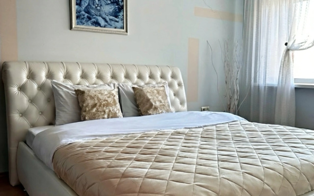 Квартира KliuchnikOFF просторная для командировочных 10 мин до ЖД