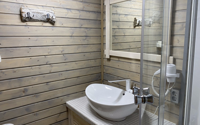 V Tsentre Sochi Private House
