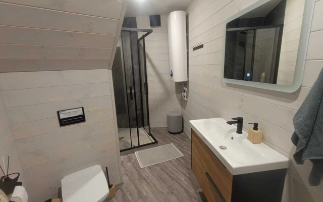 Частный дом сфера у Пидана