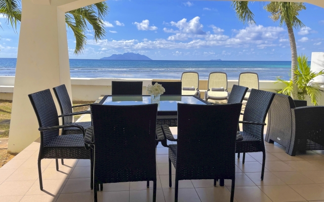 Ocean View Villa - Beauvallon villas