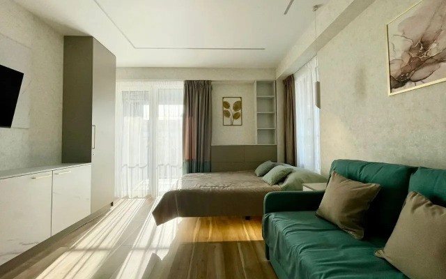 Ryadom S Plyazhem Flat