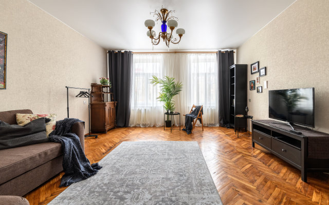 Sutki Rent Na Griboyedova Apartments