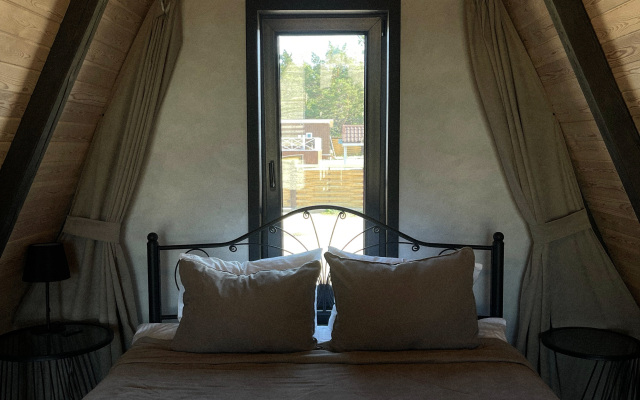 Hoto A-frame Guest house