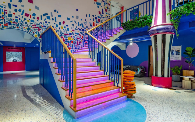 The Fig Lobby Hotel