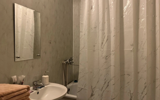 Квартира AppartDeLuxe Взлетная 7К