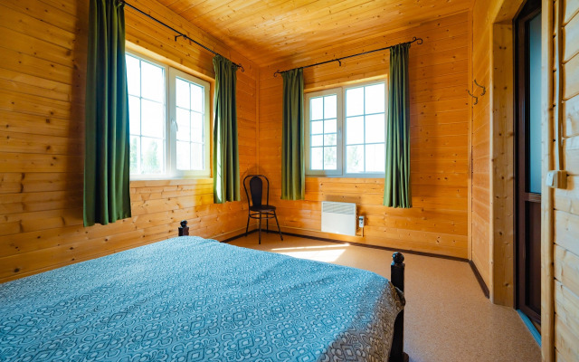 Частный дом на берегу озера Плещеево 57Б