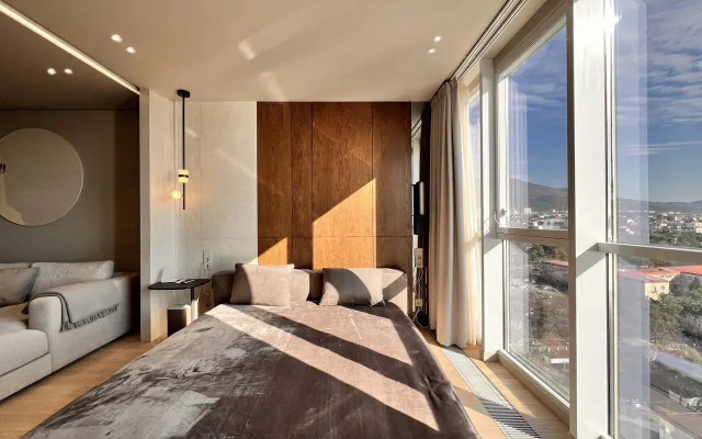 Квартира c пoтpяcaющим видoм на морe в ЖК Бриз