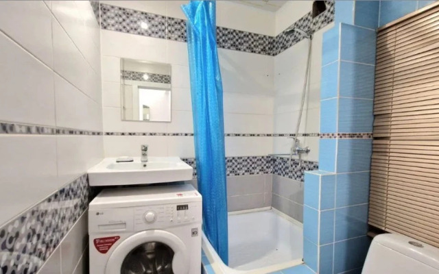 Na Ulitse Karpovicha 10 Apartments