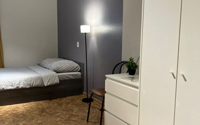 Uyutnaya Studiya Na Zhd Flat