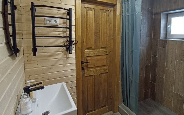 A U Gori Chalet