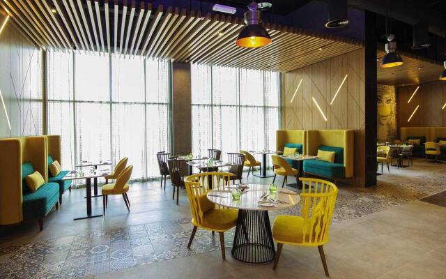 Pullman Hotel Sharjah
