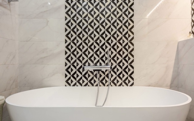 Chetyrekhkomnatnye Aktyor Gelaksi Apartments