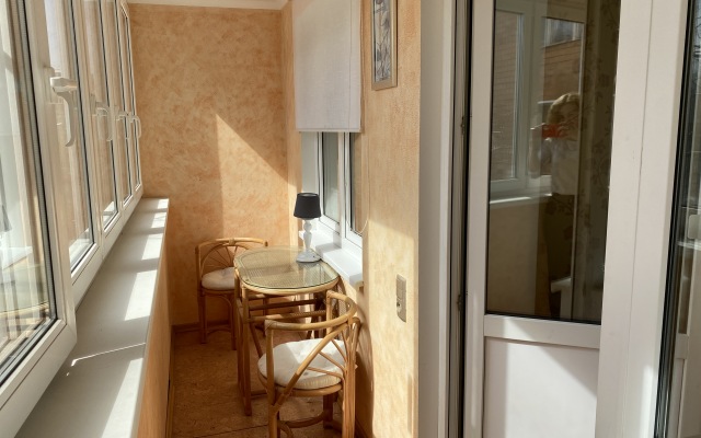 Ryadom S Sennoy Lodging Houses