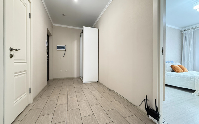 Апартаменты двухкомнатные Разведчиков 8/3