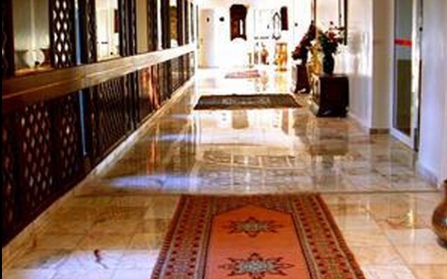 Moulay Yacoub Hotel