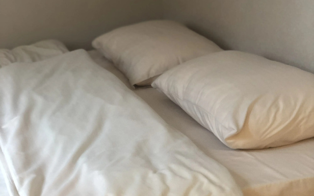 Kvartira Jennifer Apartment. Stil'naa atmosfernaa radom s morem i parkom