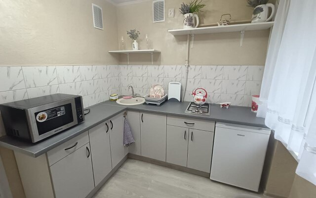 Favorite Home Proletarian 49 Flat