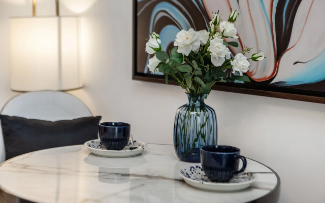 Modern Studio at Paragon Apartments