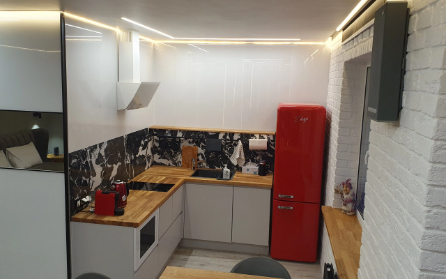 RED STUDIO Flat