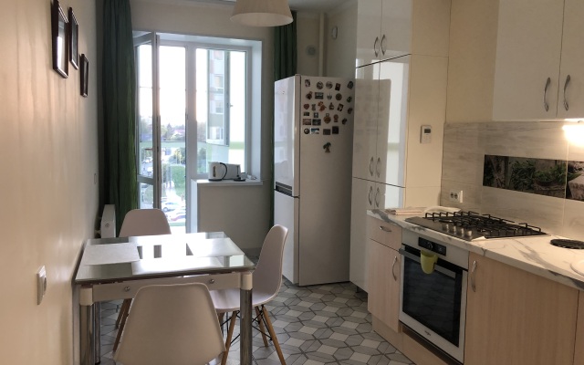 Otlichnye Apartamenty Ryadom S Verkhnim Ozerom Apartments