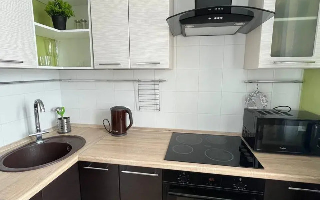 Uyutnaya Odnushka S Prekrasnym Vidom Iz Okon Flat