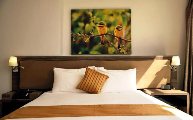 Golden Tulip Dar City Center Hotel