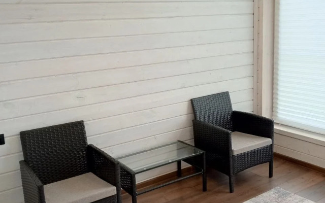 V Iskona Park Chalet