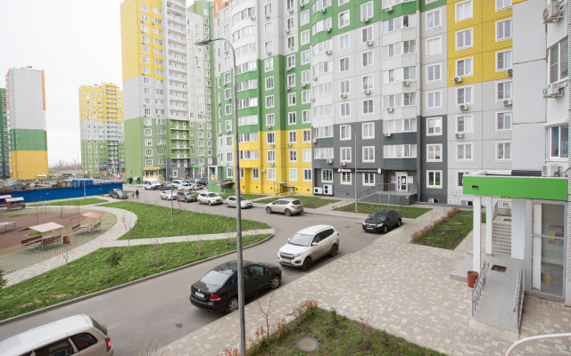 Апартаменты Smile Apartments с Балконом в Новом Доме